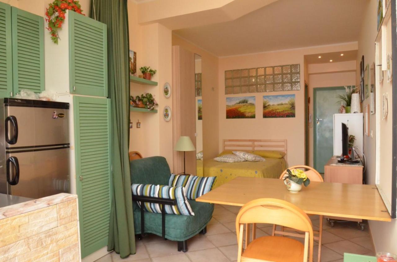 Apartmán Depandance Casa Andrea Taormina Exteriér fotografie