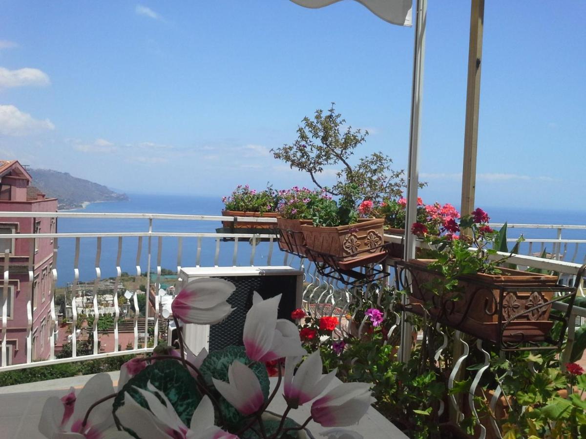 Apartmán Depandance Casa Andrea Taormina Exteriér fotografie