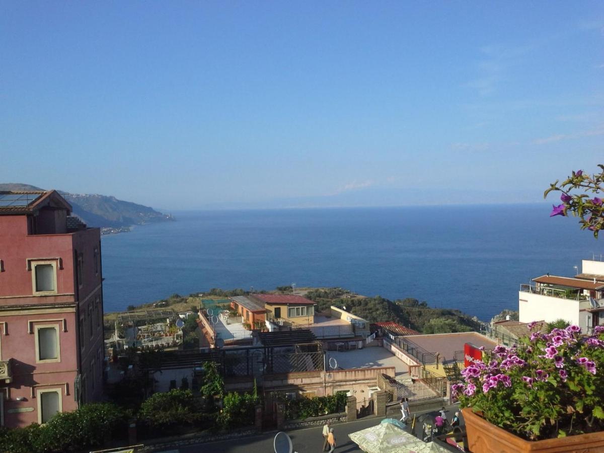 Apartmán Depandance Casa Andrea Taormina Exteriér fotografie